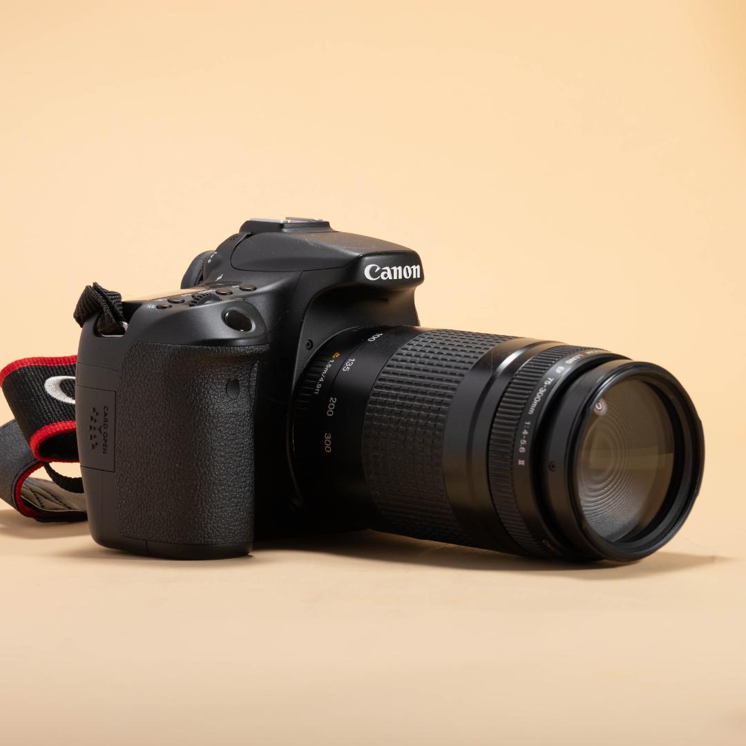 wi-fi搭載！Canon EOS 70D 望遠レンズキット 75-300mm