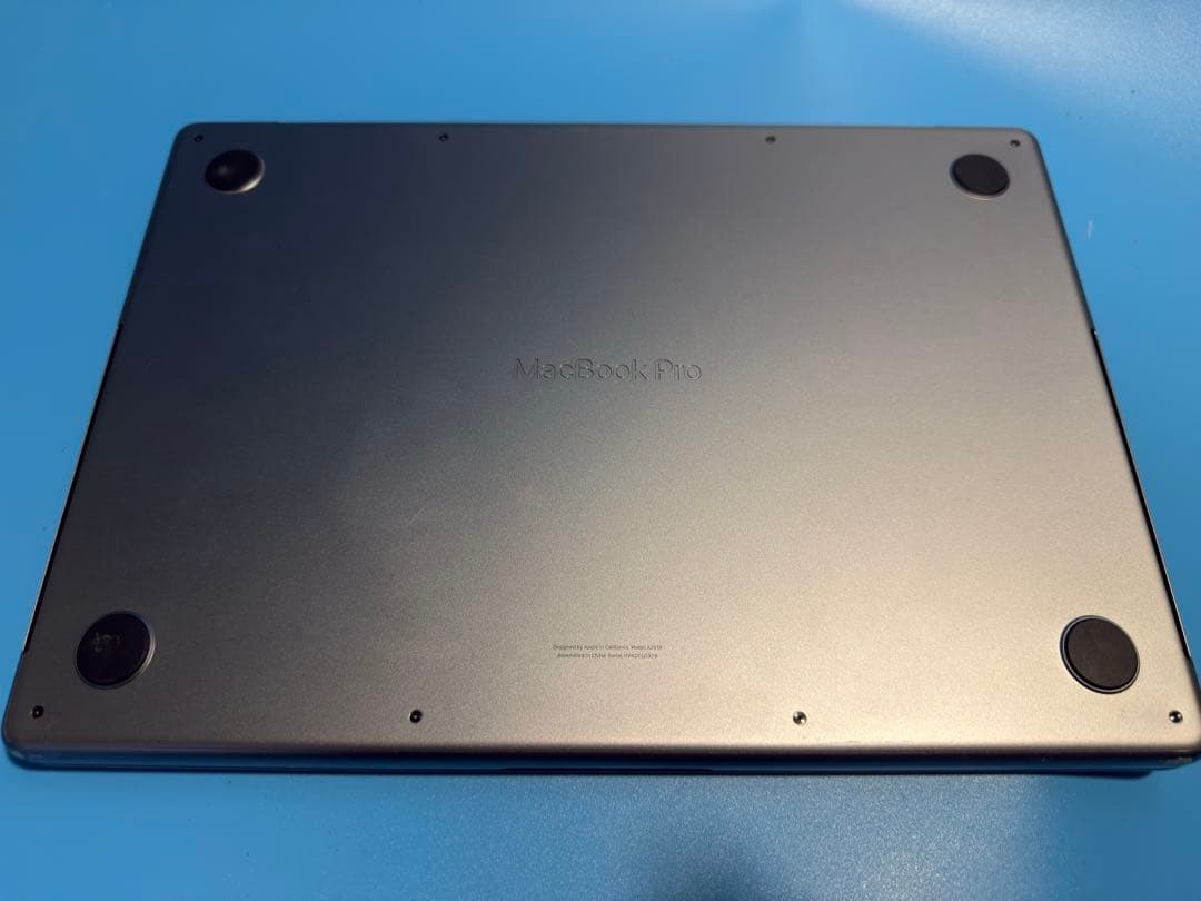 保証付 MacBook Pro 14インチ M3 512GB