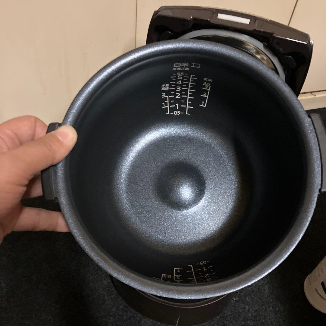 TIGER IH 炊飯器 5.5合 JPW-D100 取扱説明書付き