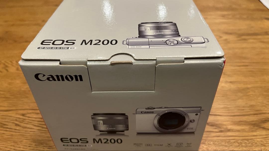 ほぼ未使用 Canon EOS M200 EF-M15-45 IS STM 黒