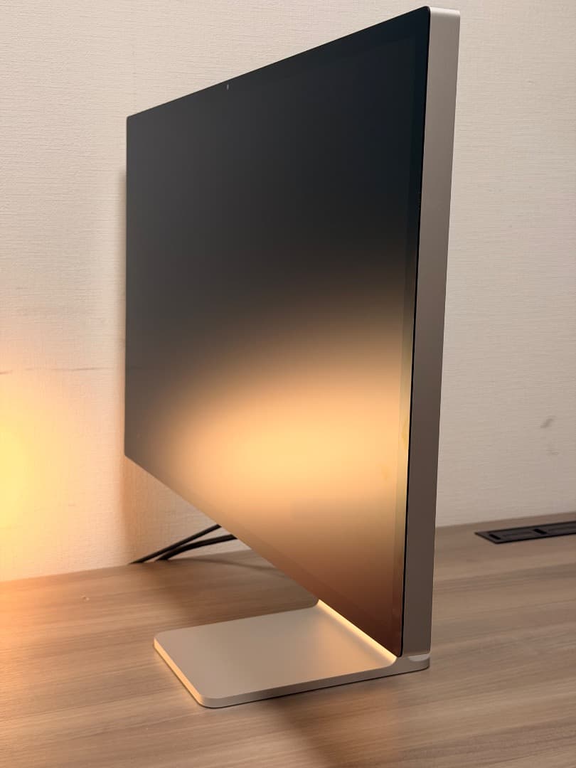 Apple Studio Display Nano-texture 高さ調整可能