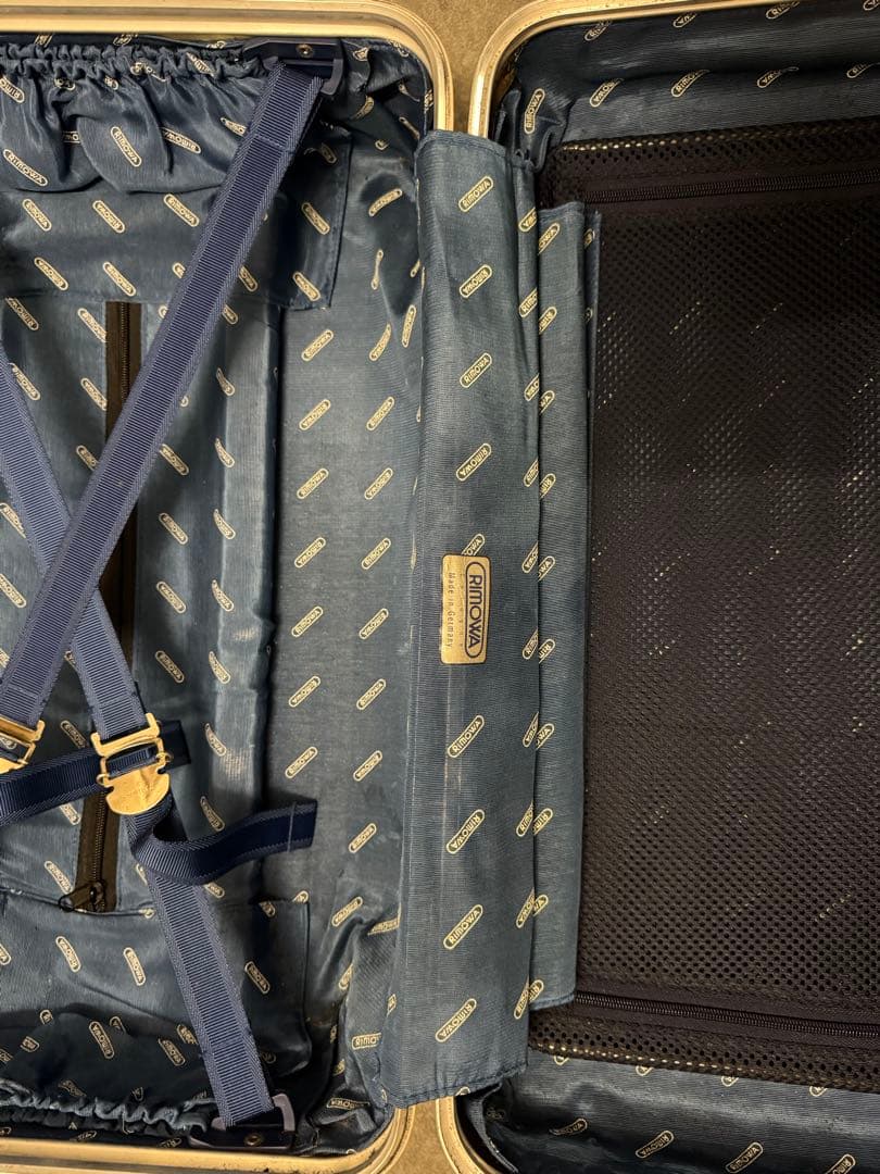 リモワ トパーズ 2輪 32L アルミスーツケース　青ロゴ　機内持込可