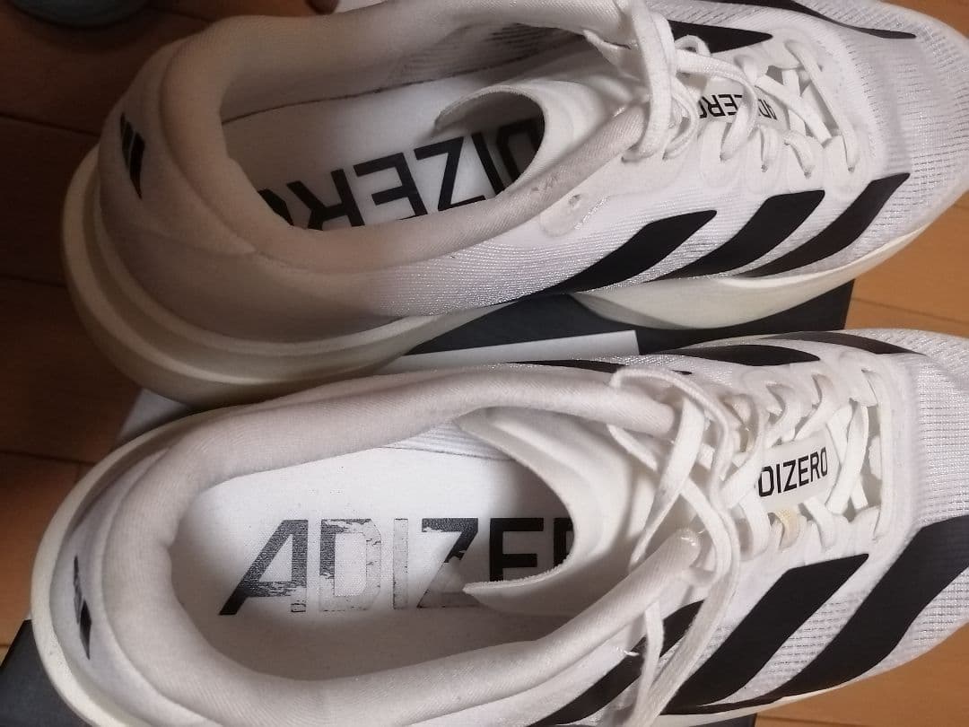 アディダス Adizero EVO SL