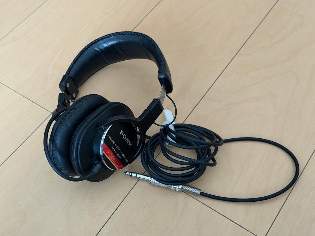 SONY ヘッドフォン MDR-CD900ST