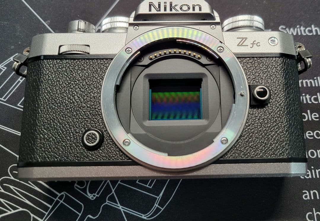 Nikon Z fc シルバー 16-50 レンズキット バッテリー2個付き