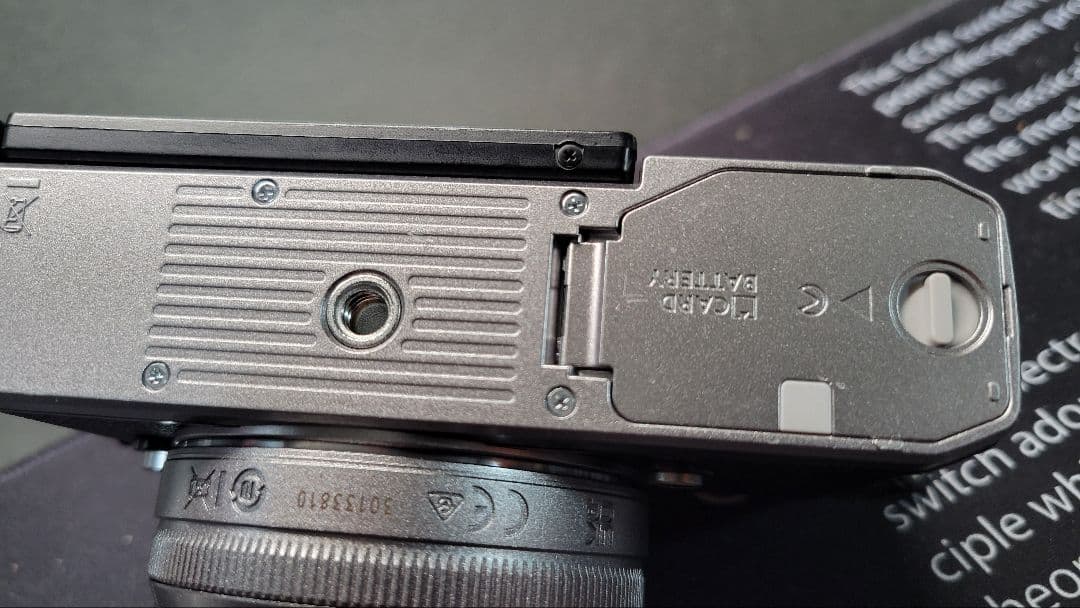 Nikon Z fc シルバー 16-50 レンズキット バッテリー2個付き