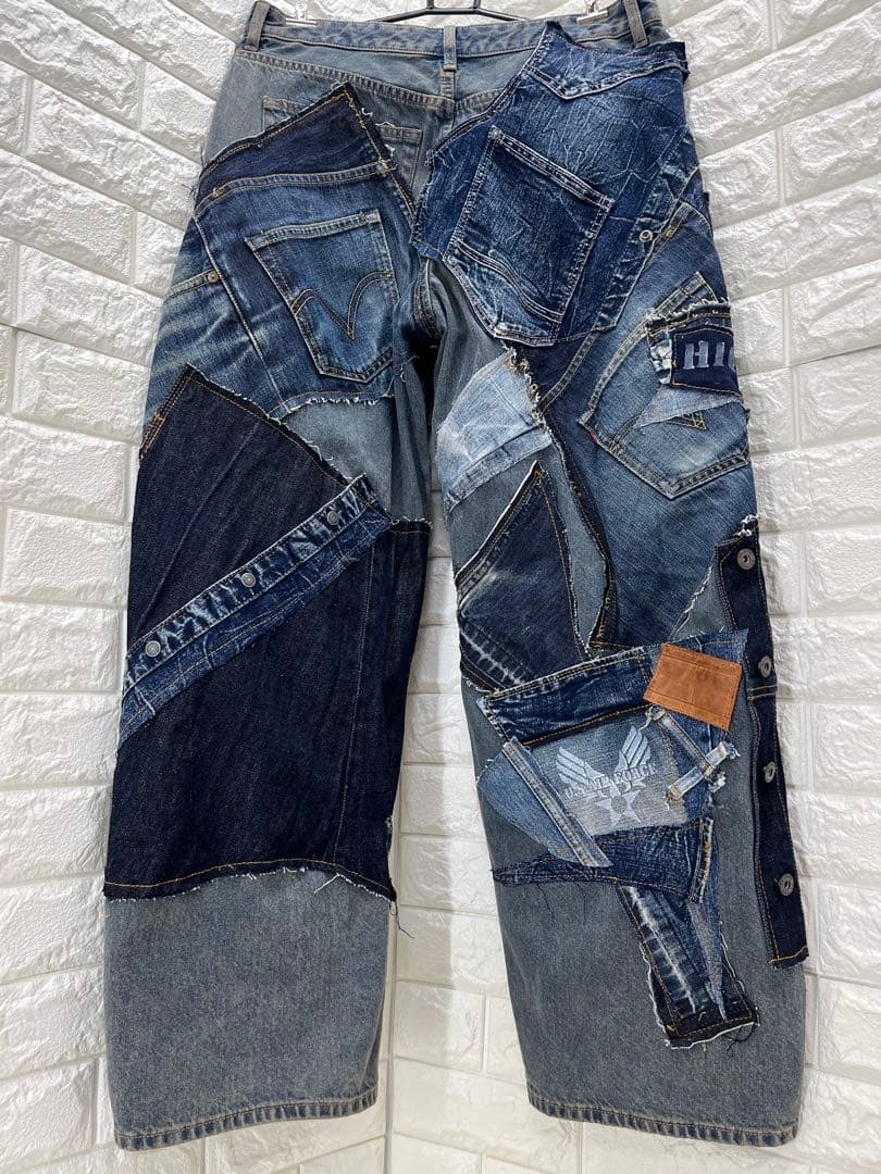 リメイクデニム　バレルレッグ　カーブ　パンツ