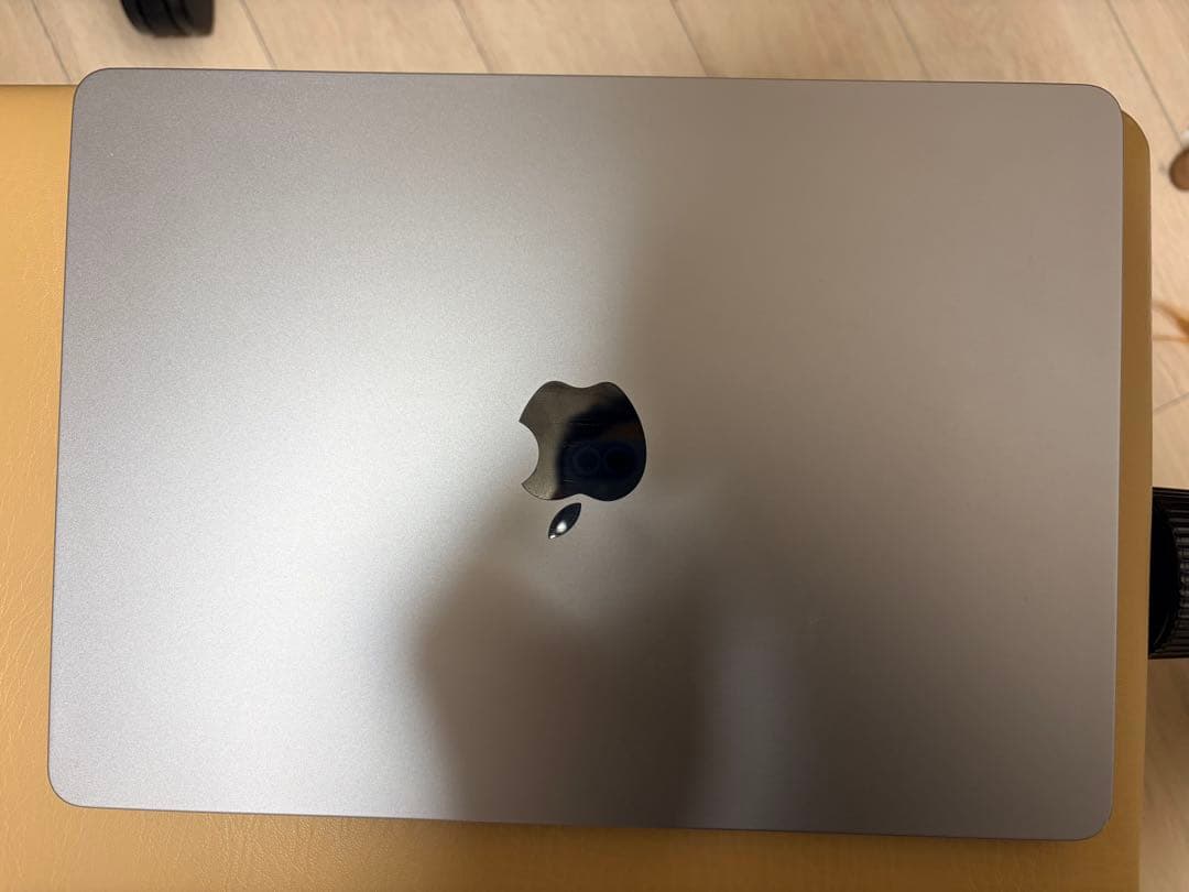 【美品】MacBookAir M2/13.6/8GB/256GB 付属品完備