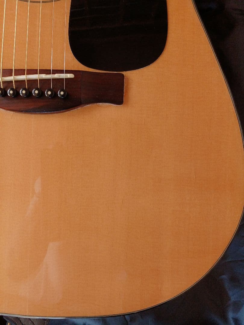 【送料込】美品　フェンダー　純正ストラップ&純正ソフトケース付　整備済み新品弦