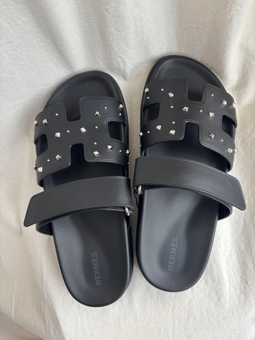 HERMES シプレ サンダル 黒スタッズ 38 2025新作