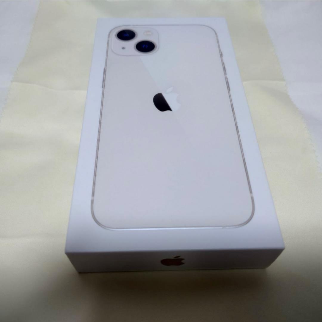 【新品・超美品】iPhone 13 128GB スターライト