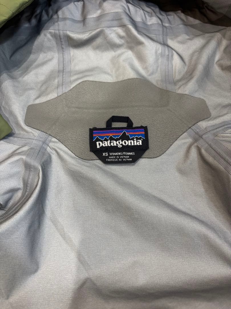 Patagonia ナイロンジャケット XS オリーブ