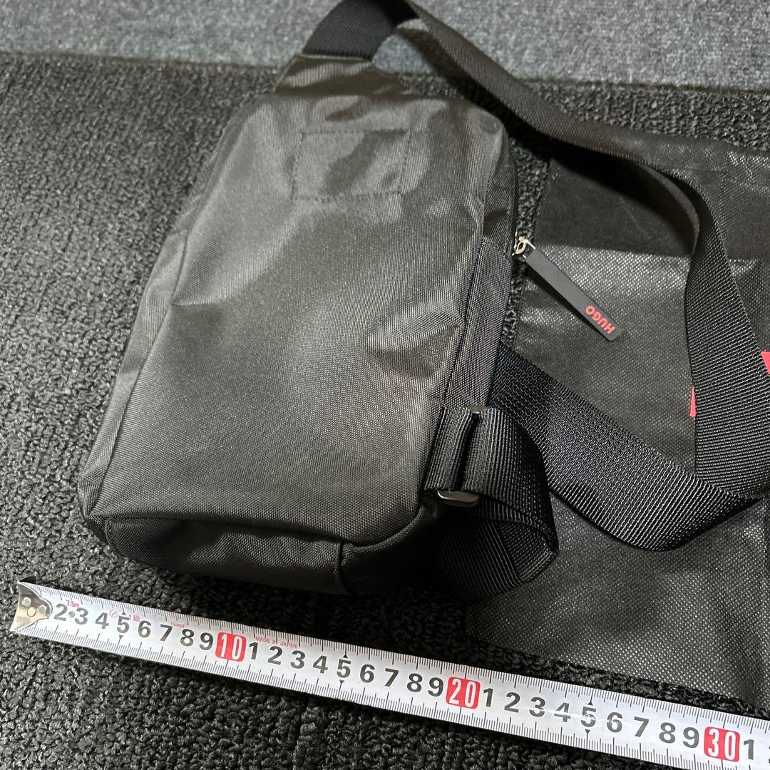 ヒューゴボス HUGO BOSS ボディバッグ