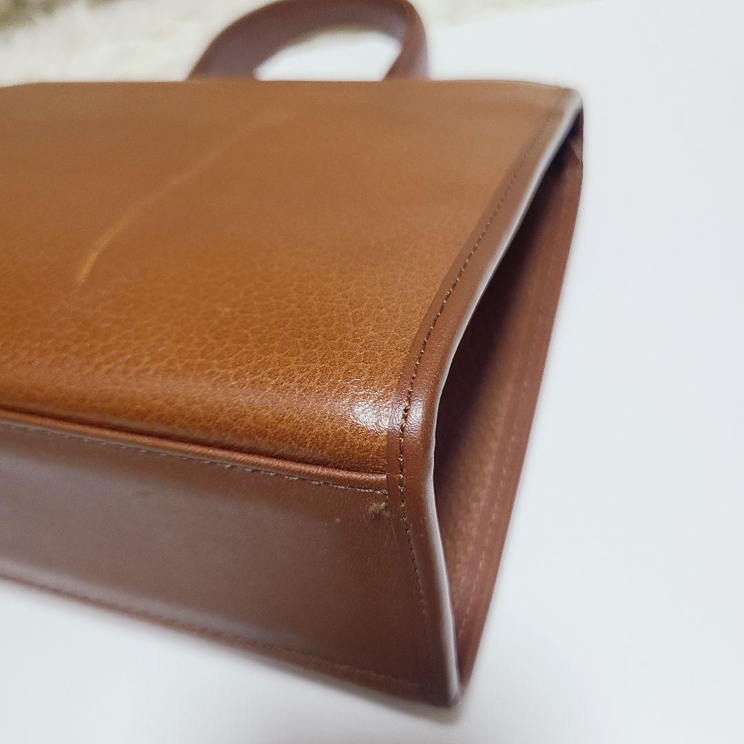 バーバリー ハンドバッグ フォーマルバッグ レザー ロゴ ゴールド金具 チェック