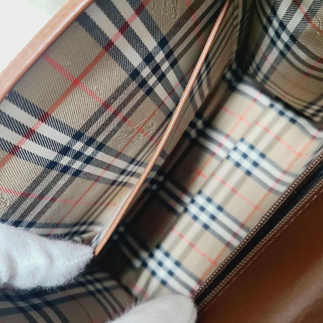 バーバリー ハンドバッグ フォーマルバッグ レザー ロゴ ゴールド金具 チェック