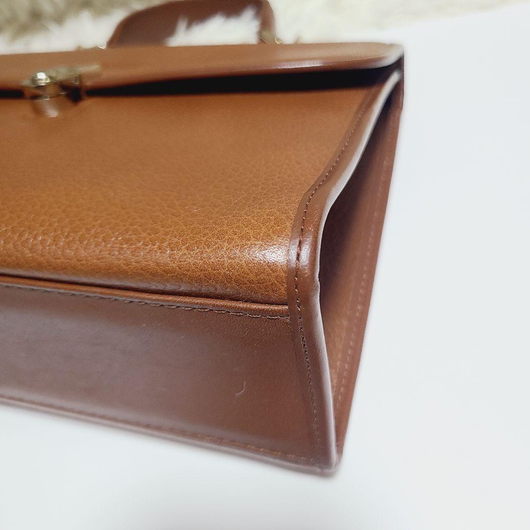 バーバリー ハンドバッグ フォーマルバッグ レザー ロゴ ゴールド金具 チェック