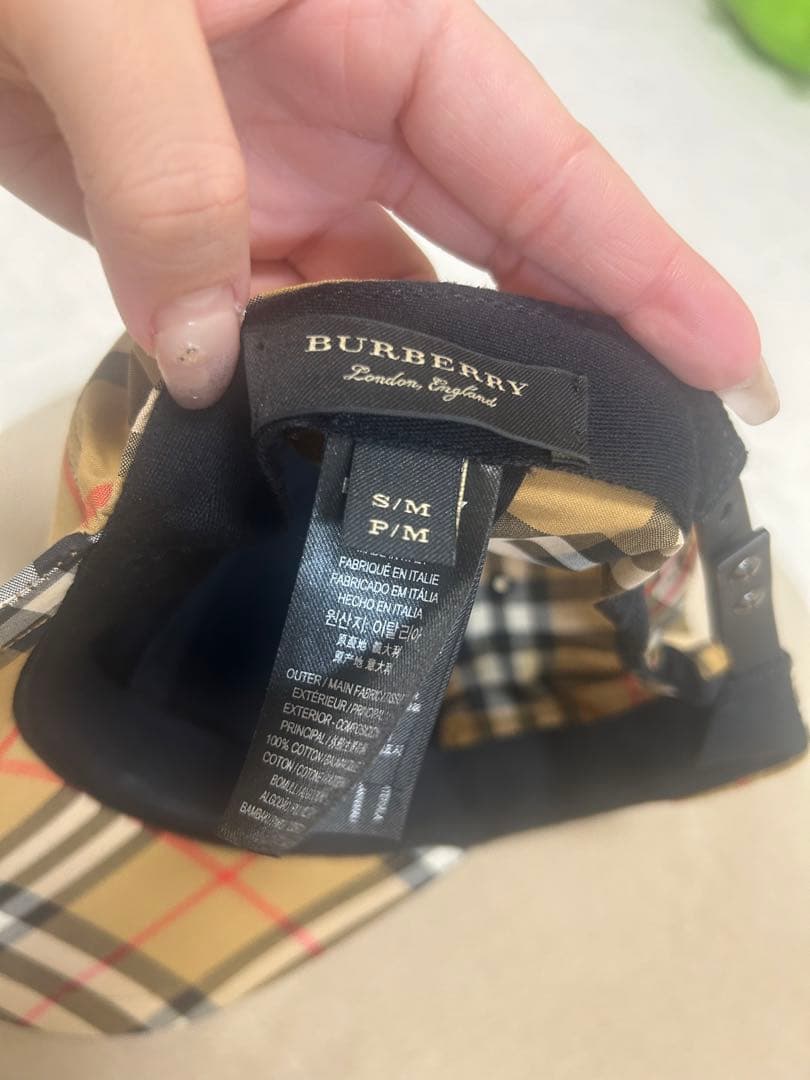 バーバリー　キャップ　美品