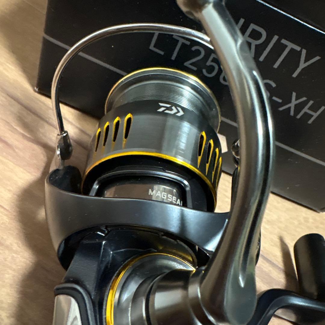 daiwa 23エアリティLT2500S-XH