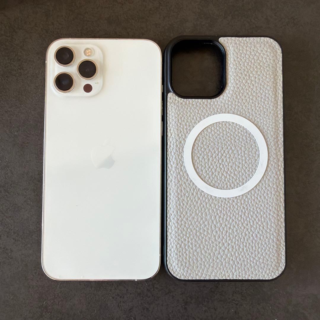 【美品】Apple iPhone 12 Promax ホワイト ケース付き