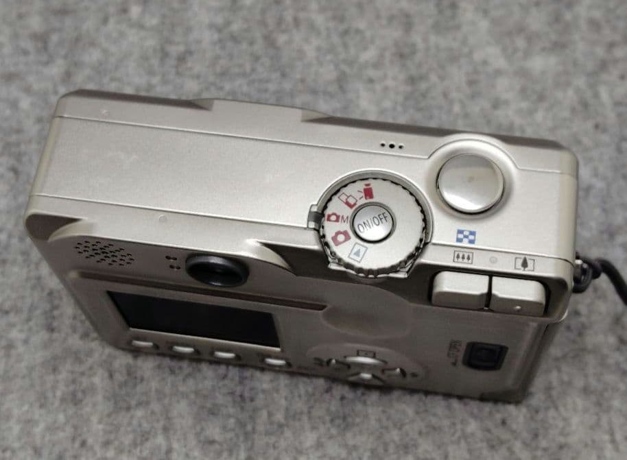 デジタルカメラ Canon IXY DIGITAL 300a