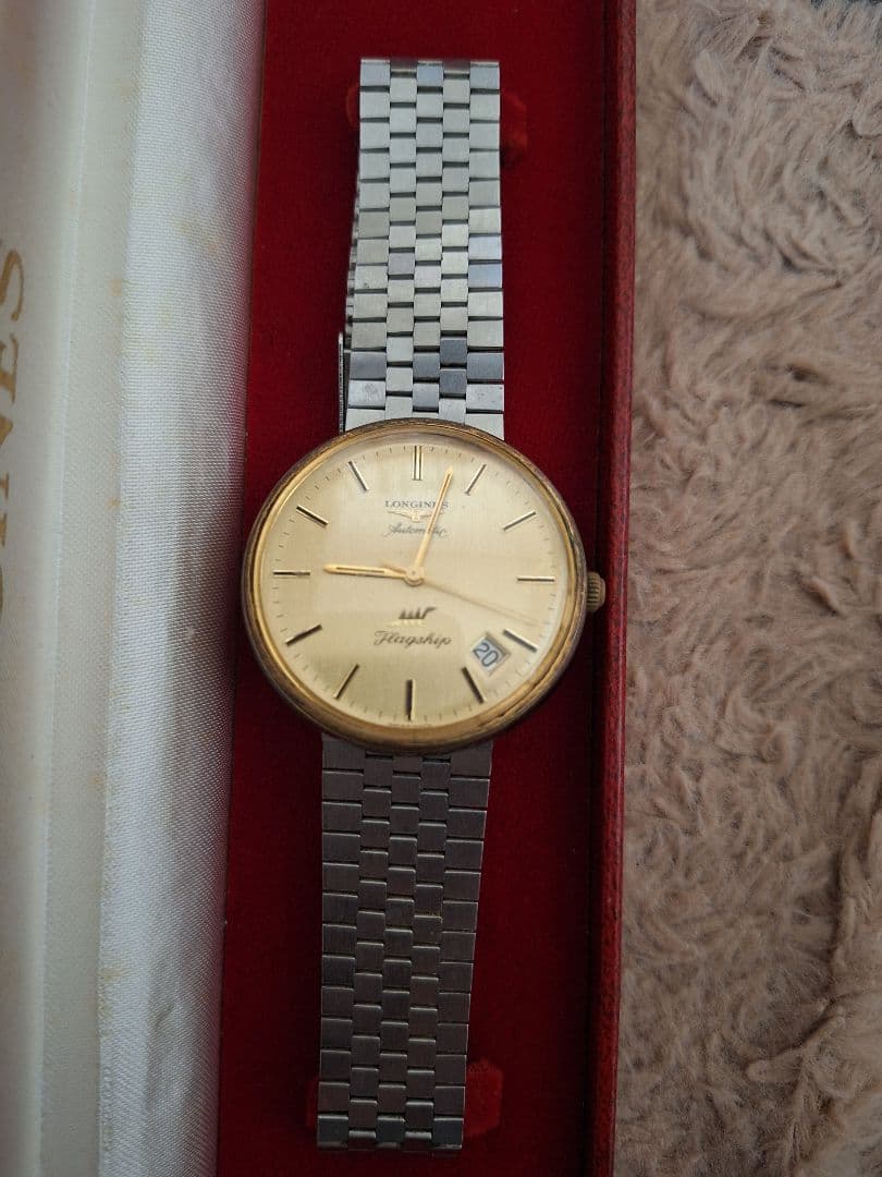 不動品　希少LONGINESロンジン 腕時計 文字盤ゴールド　ケース付き