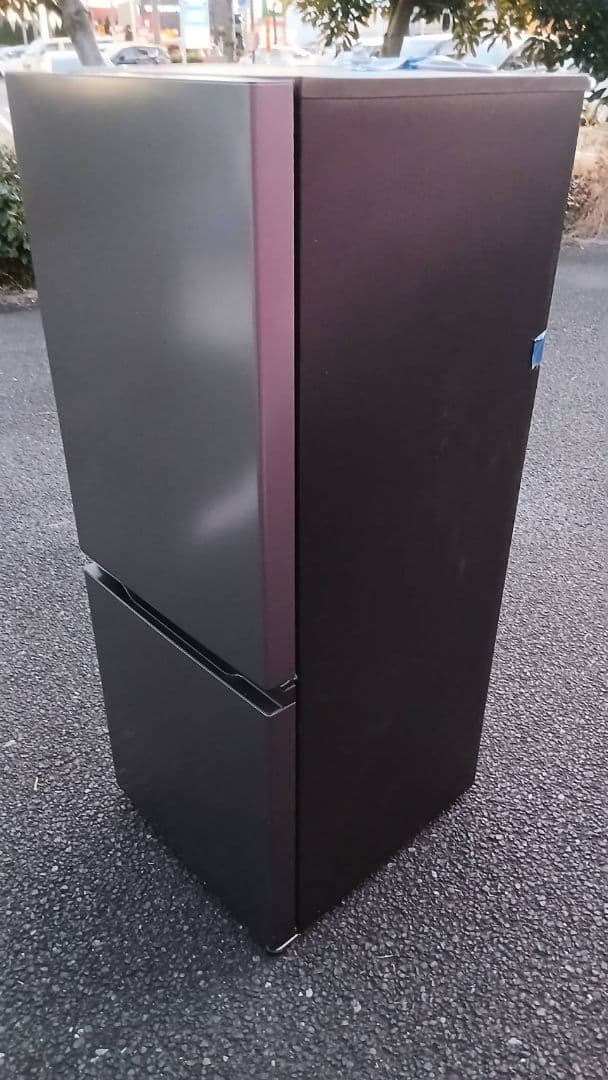 2025年　未使用に近い美品　アクア　201L ノンフロン冷凍冷蔵庫