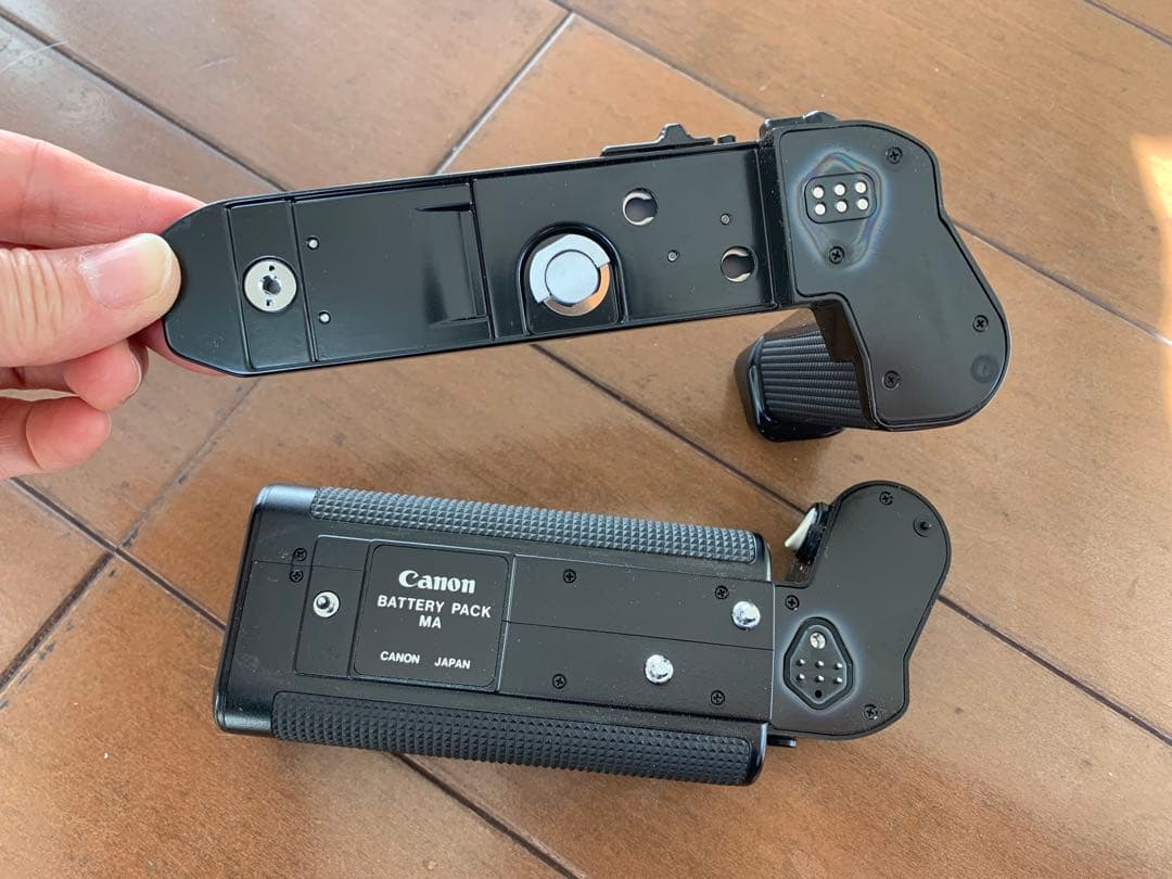 Canon AE-1 、A1一眼レフカメラ2台とレンズ、付属品多数セット