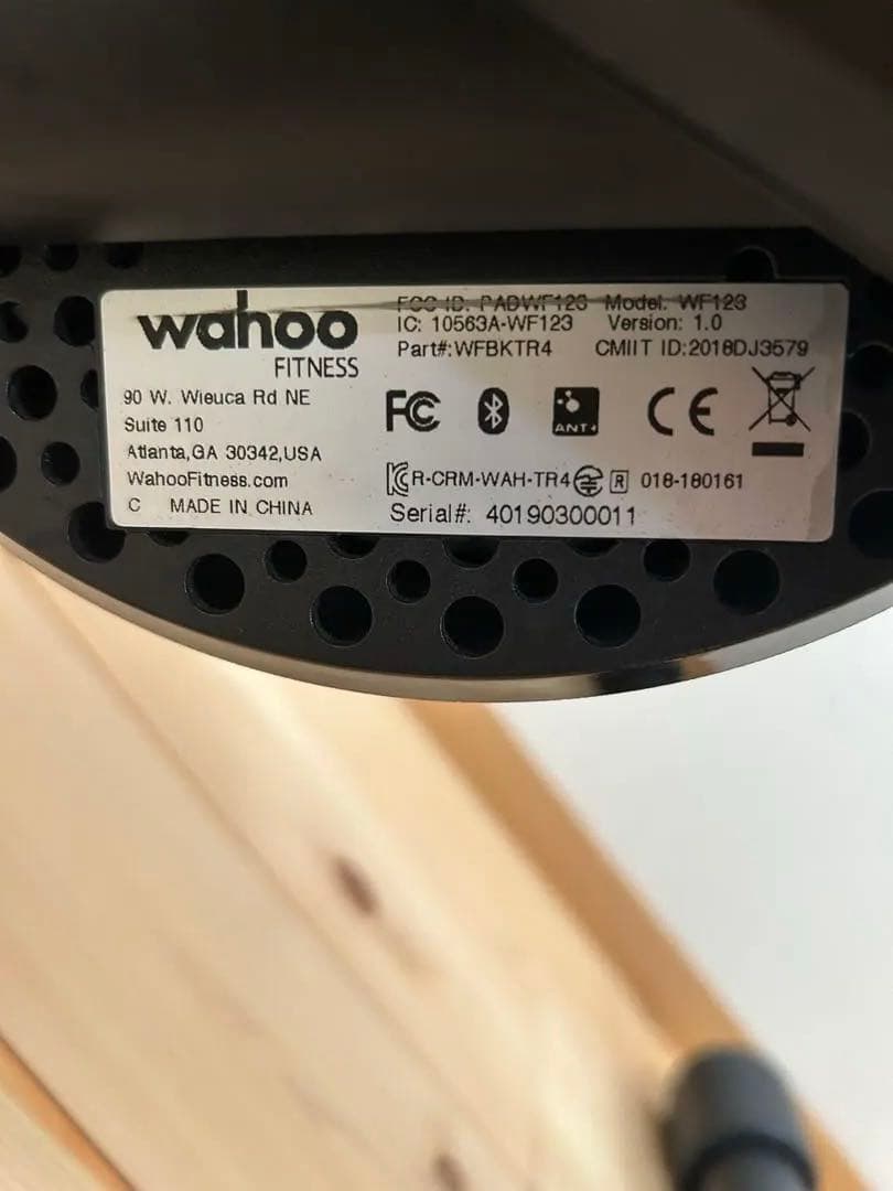 Wahoo KICKR CORE スマートトレーナー 動作確認済　Zwift対応