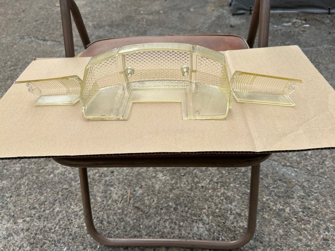 ホンダ　AF09タクト　クレタク　スパタク　クリアテールレンズ（黄ばみ）