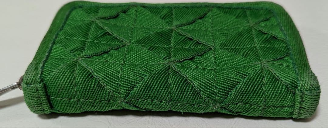 BOTTEGA VENETA ケース ラウンドファスナー グリーン