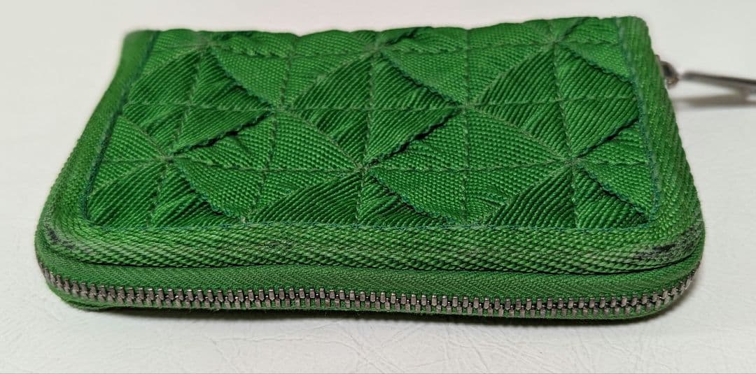 BOTTEGA VENETA ケース ラウンドファスナー グリーン