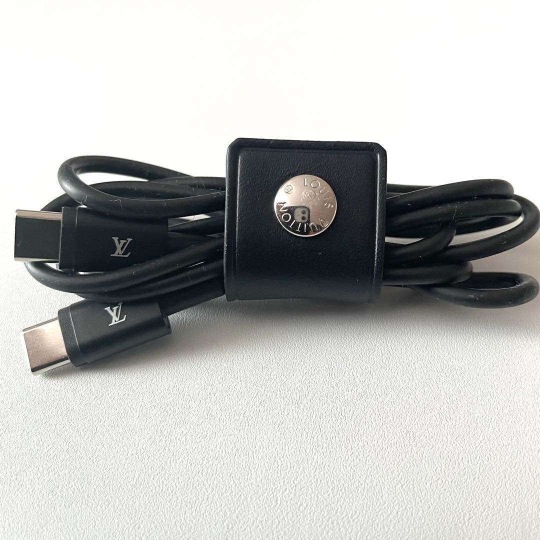 LOUIS VUITTON ルイヴィトン　イヤホンケース　充電ケーブル巾着セット