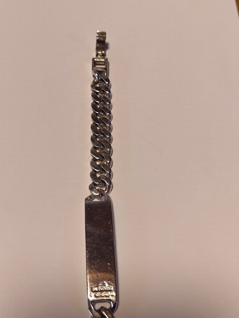 BUNNEY idブレスレット バニー　バングル