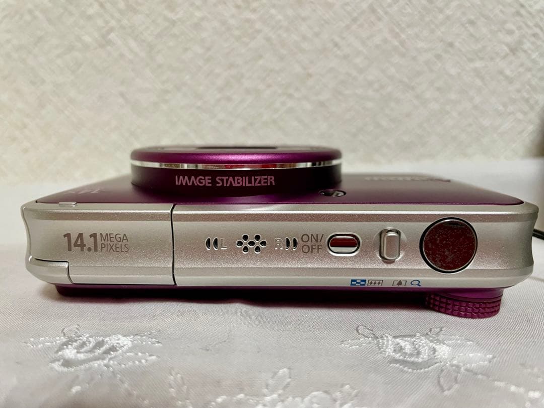 panther Canon PowerShot SX210 IS デジカメ