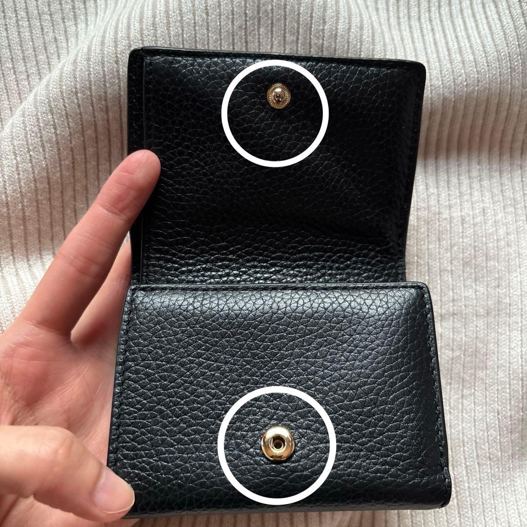 【ペコ】トリーバーチ　三つ折り財布　財布　レザー　コンパクト　ブラック