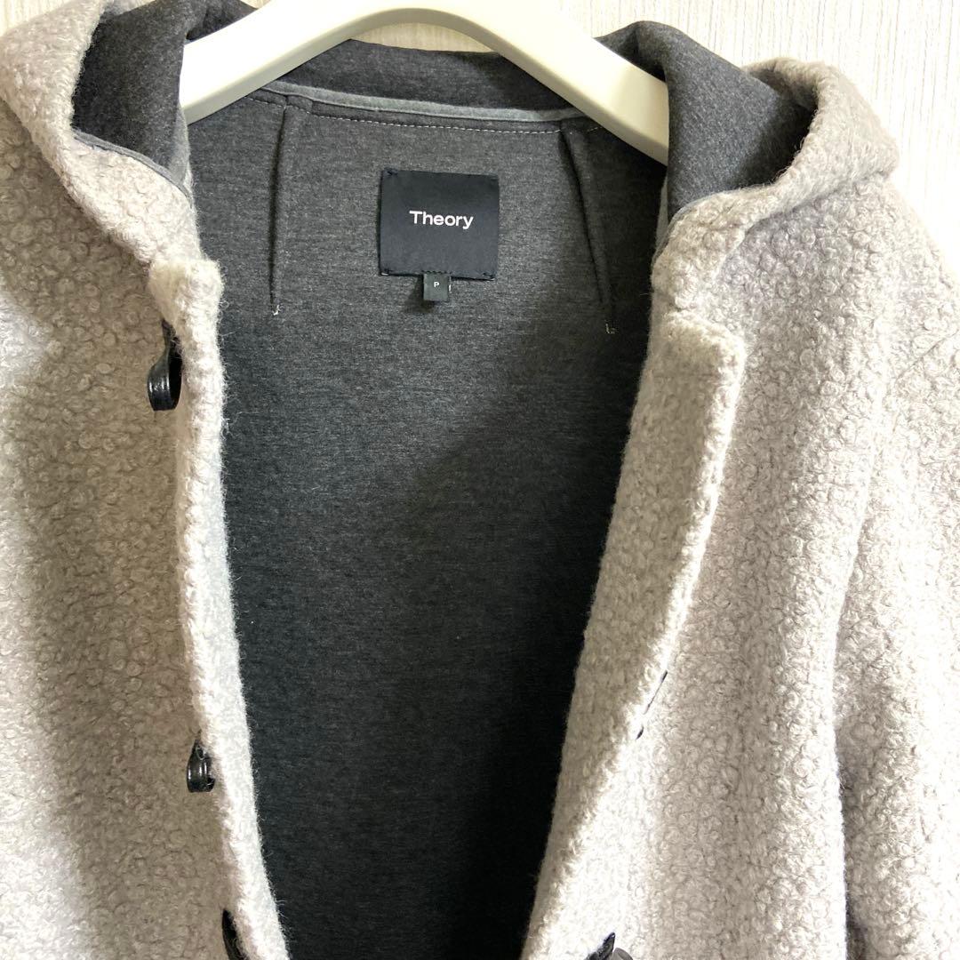 1〜2回着用　セオリーダッフルコート