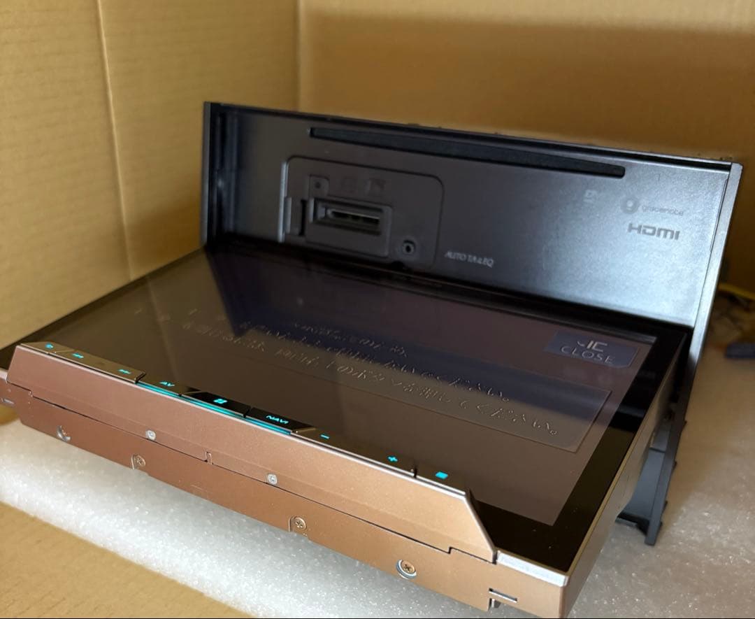 j*-様 Pioneer カロッツェリア AVIC-CL900 サイバーナビ　8