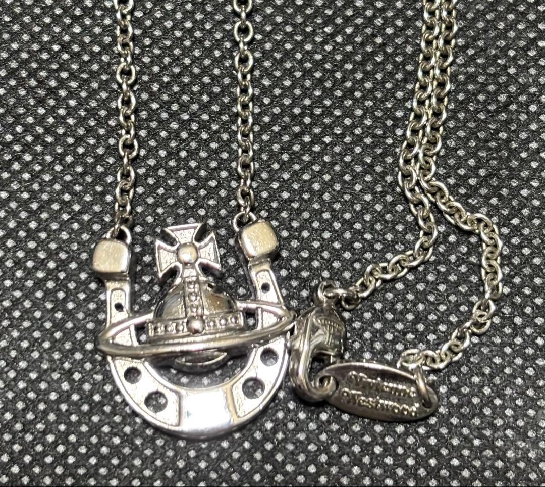 Vivienne Westwood ホースシュー型 ネックレス