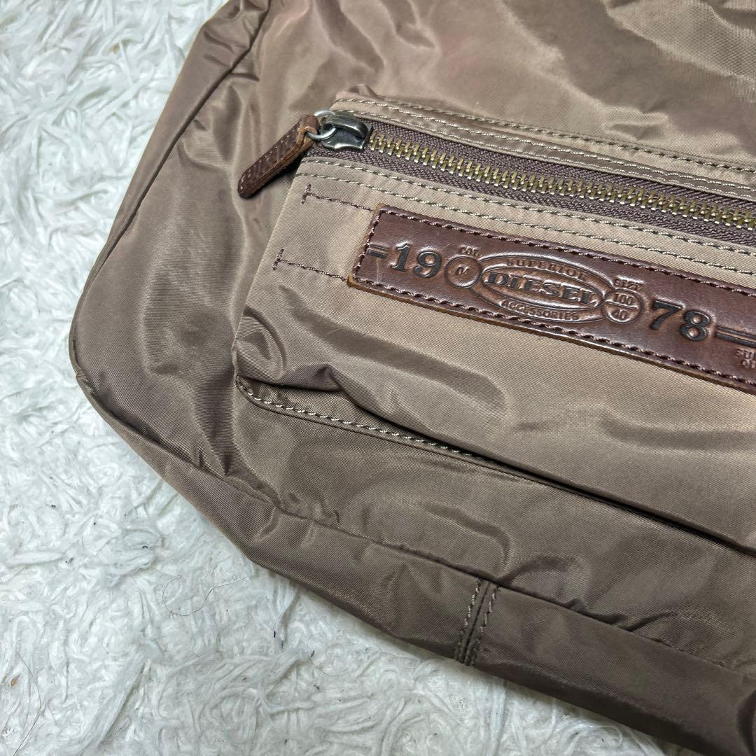 【希少】y2k archive DIESELワンショルダー　ブラウン　ナイロン