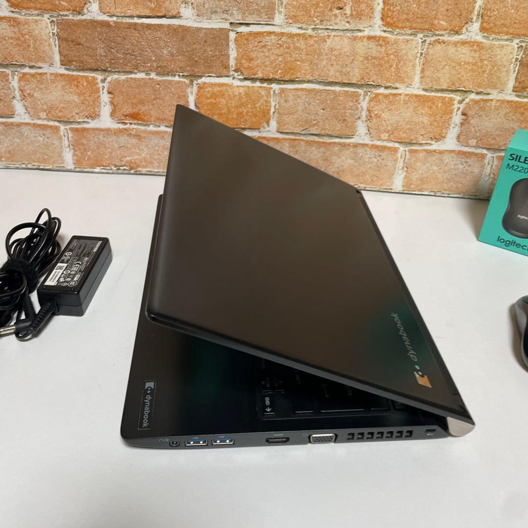 東芝ノートPC 第7世代i5 SSD512GB Windows 11 オフィス付