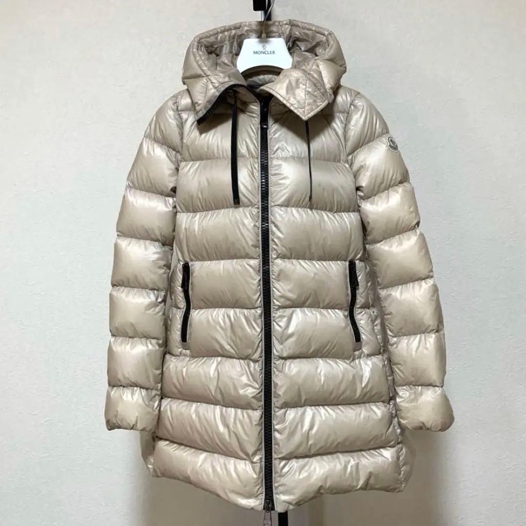 【人気】モンクレール　 SUYEN スイエン　0 ベージュ　5D120