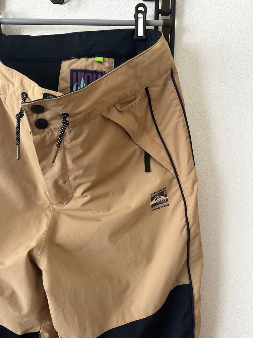 QUIKSILVER クイックシルバー　スノーボード　ウェア　パンツ
