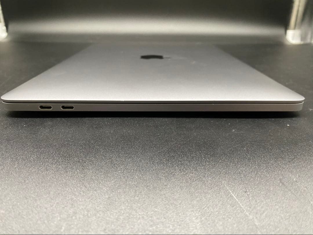 ★Apple MacBook Pro A1989 充放電回数1923