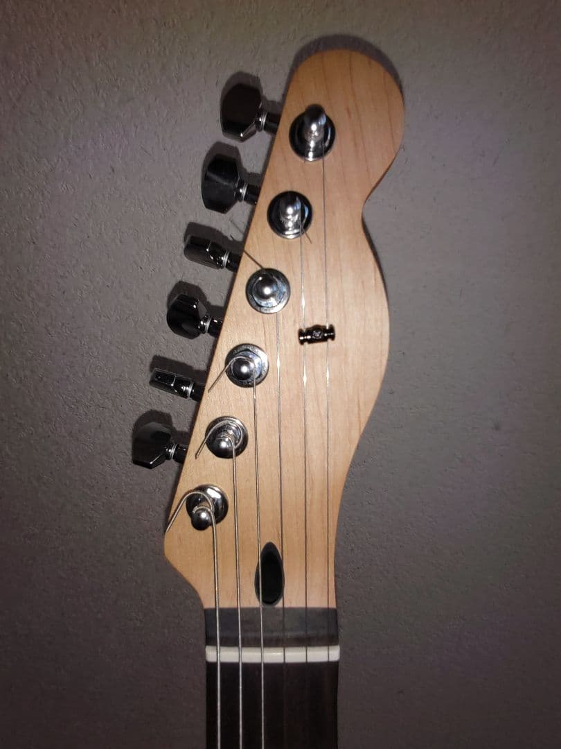 テレキャスタータイプ　コンポーネントギター