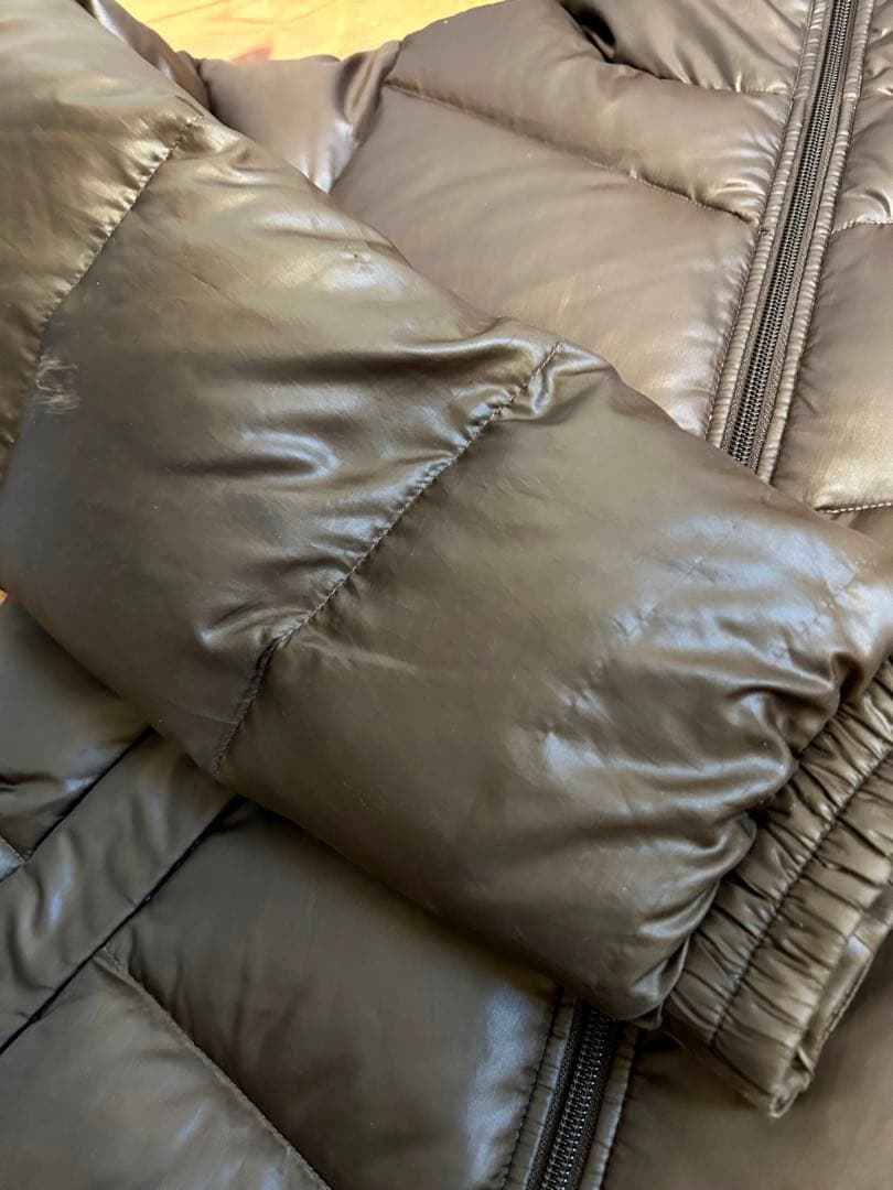 8*様 ユニクロ　美品　短丈00s old uniqlo ダウン　y2k モンベ