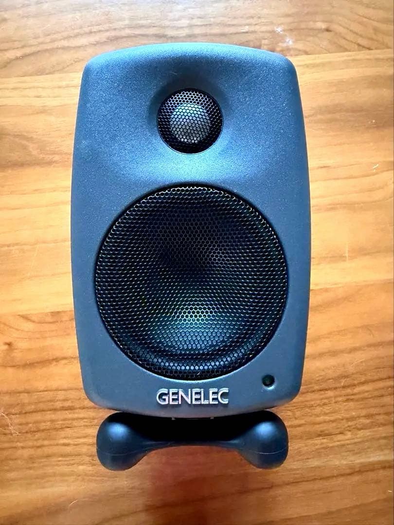 GENELEC 8010A スピーカー 2個セット新品未使用
