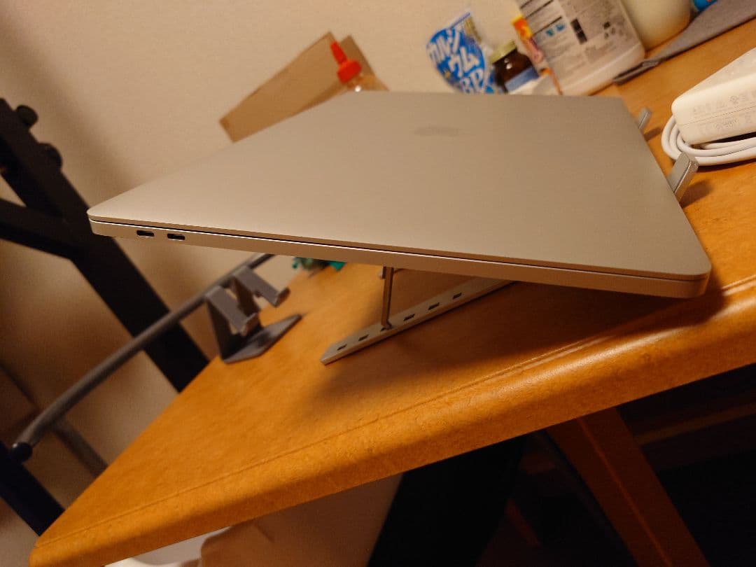 MacBook Pro 2019 16インチ i7 32G 512G USキ