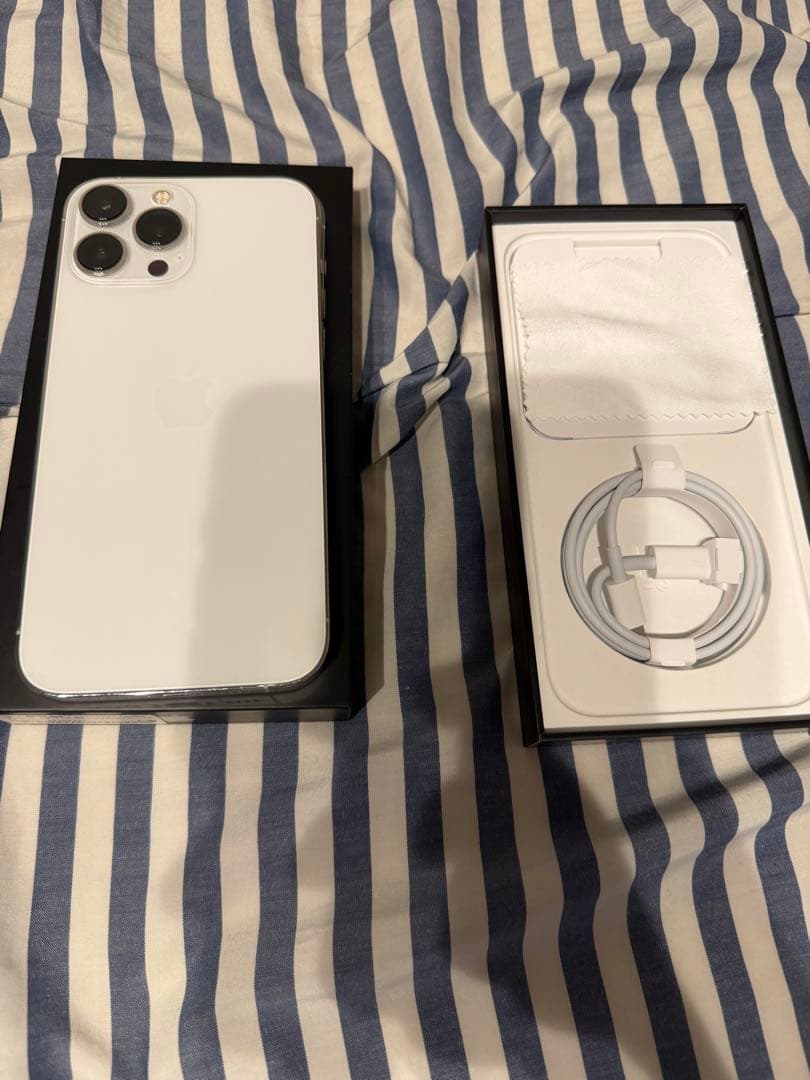 スマートフォン本体 Apple iPhone 13promax 128GB