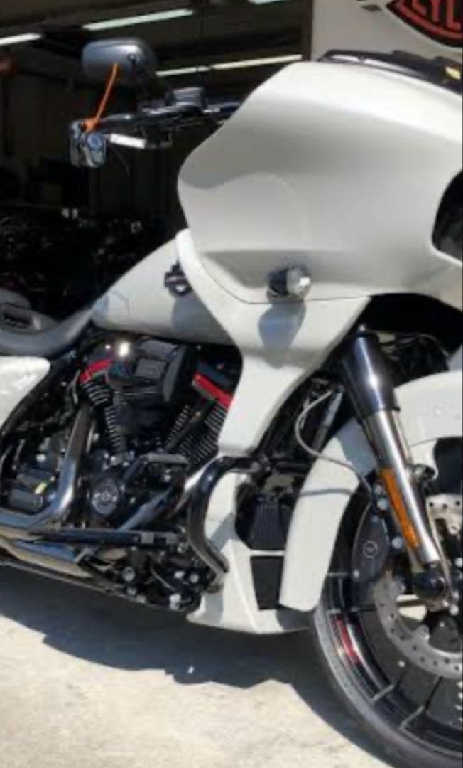 2020年ロードグライドCVO FLTRXSE 純正ロワーフェアリングスポイラー