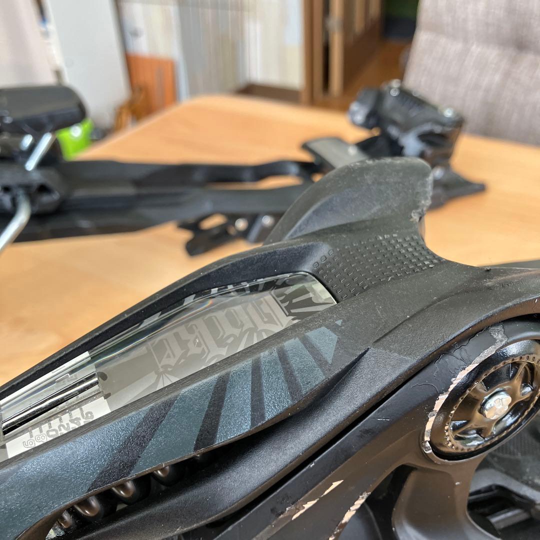 マーカー　ツアービンディング　バックカントリースキー